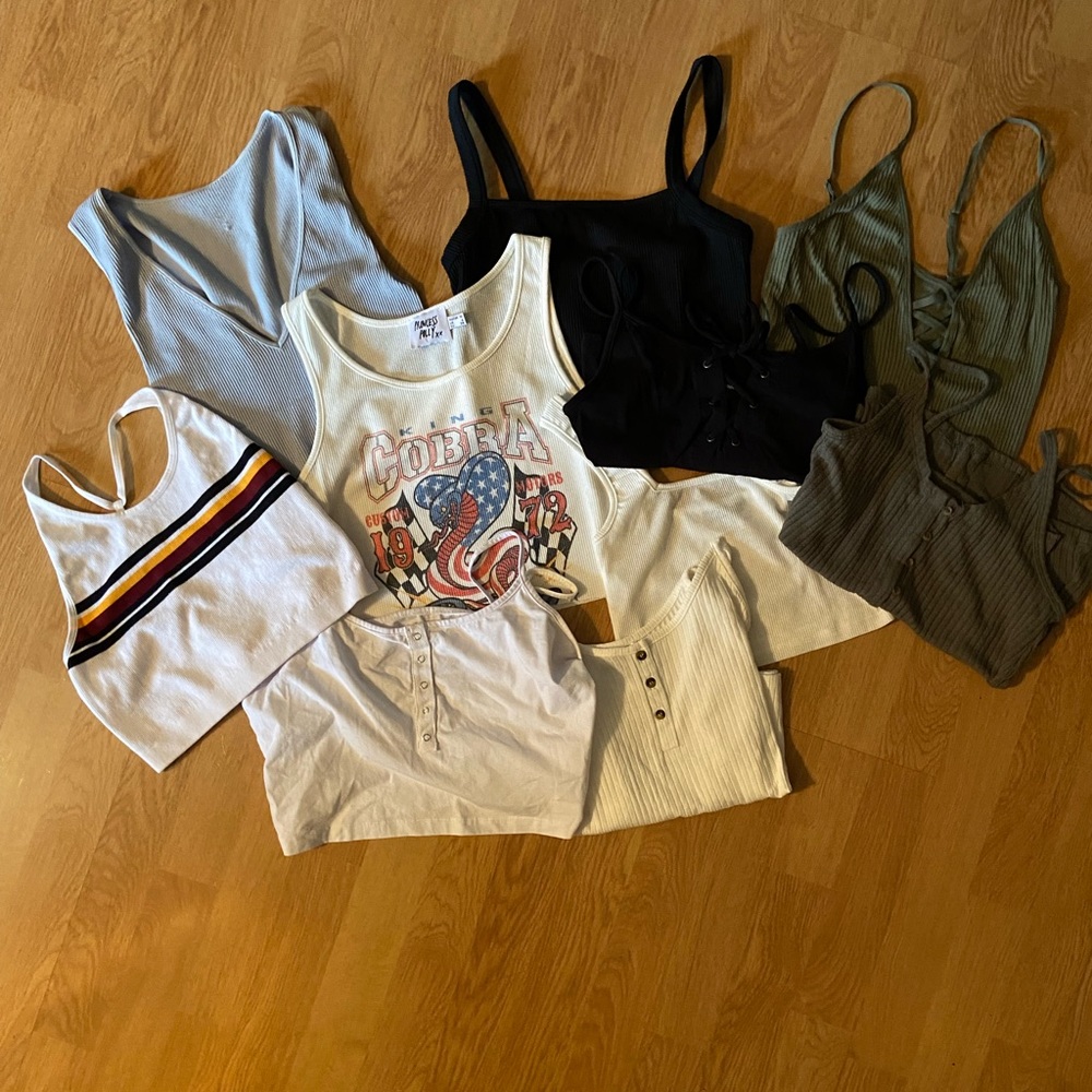 Crop tops/ bodysuit